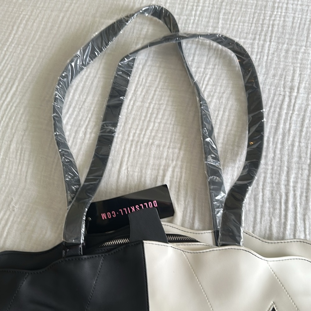 Dolls Kill Black & White Pumpkin Face Tote - Picture 4 of 14